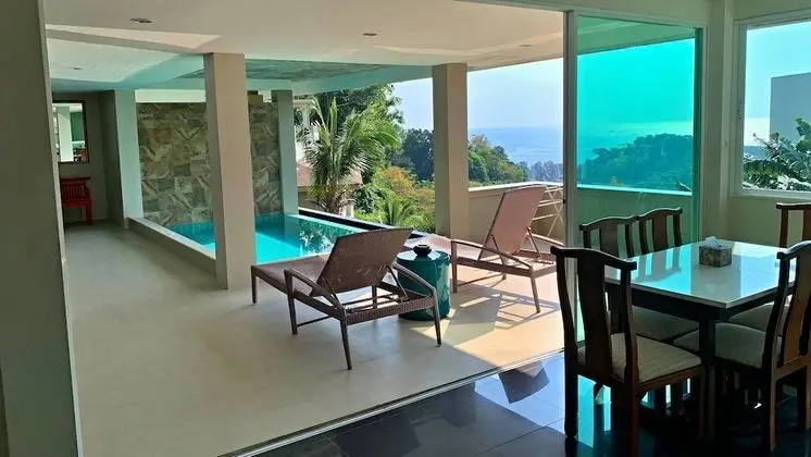 3 Bedrooms Villa with Mountain View