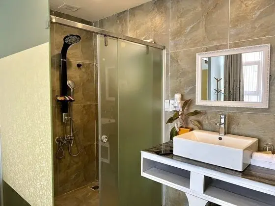 Deluxe Tek Büyük veya İki Ayrı Yataklı Oda, Sigara İçilmez, Dağ Manzaralı