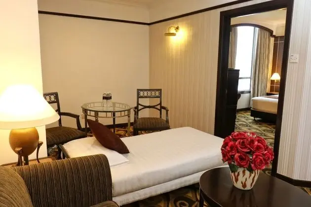 Üç Kişilik Oda (Suite)