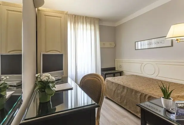 Comfort Tek Kişilik Oda