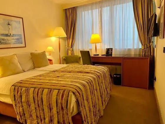 Standard Tek Büyük veya İki Ayrı Yataklı Oda