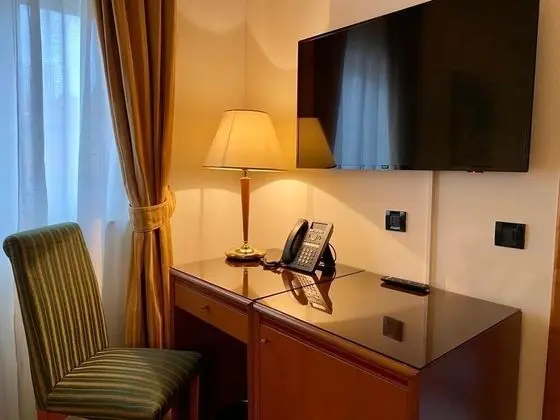 Superior Tek Kişilik Oda (with french bed)