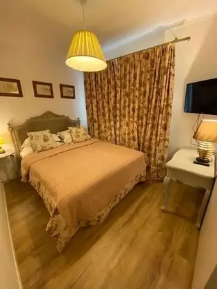 Comfort Villa (3 meters from main building)