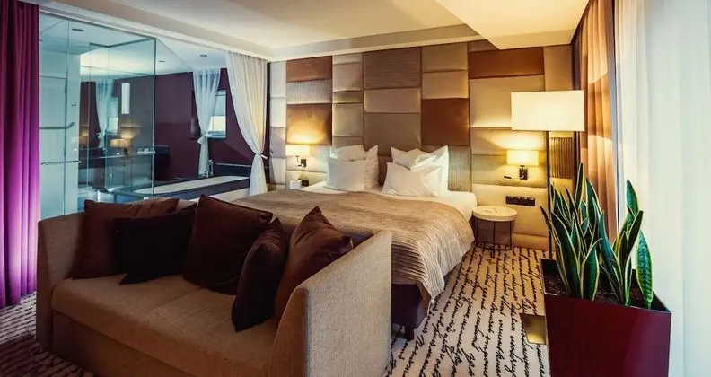 Deluxe Tek Büyük veya İki Ayrı Yataklı Oda