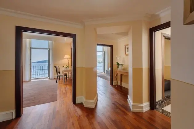Riviera Suite, Sea View