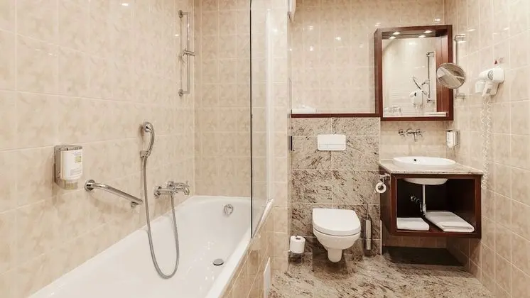 Standard Tek Büyük Yataklı Oda, Küvet