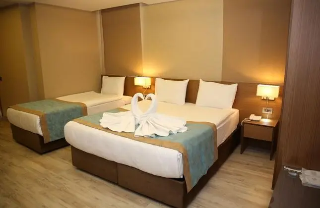 Çift Kişilik, Şehir Manzaralı