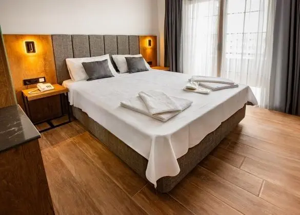 Standart Oda, Sokak Manzaralı, Klimalı