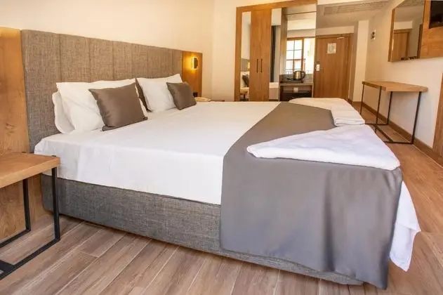 Standart Oda, Sokak Manzaralı, Klimalı