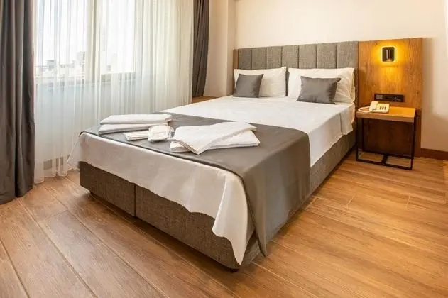 Standart Oda, Sokak Manzaralı, Klimalı