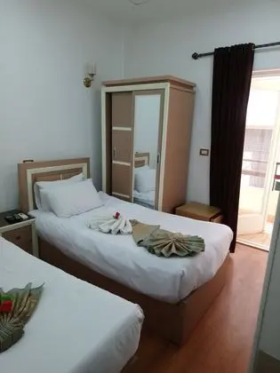 Basic Tek Büyük veya İki Ayrı Yataklı Oda, 2 Yatak Odası