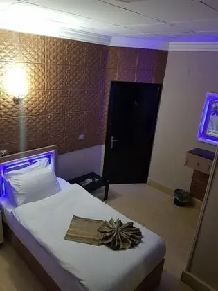 Basic Tek Kişilik Oda
