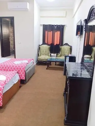 Basic Üç Kişilik Oda