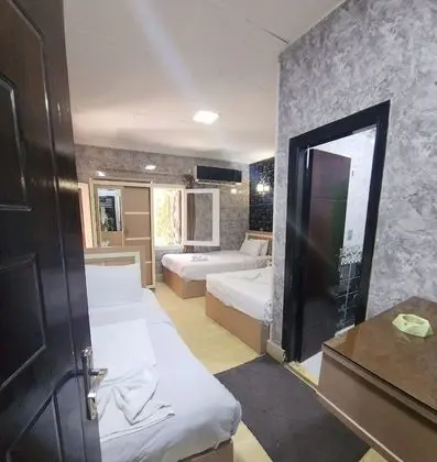 Basic Üç Kişilik Oda