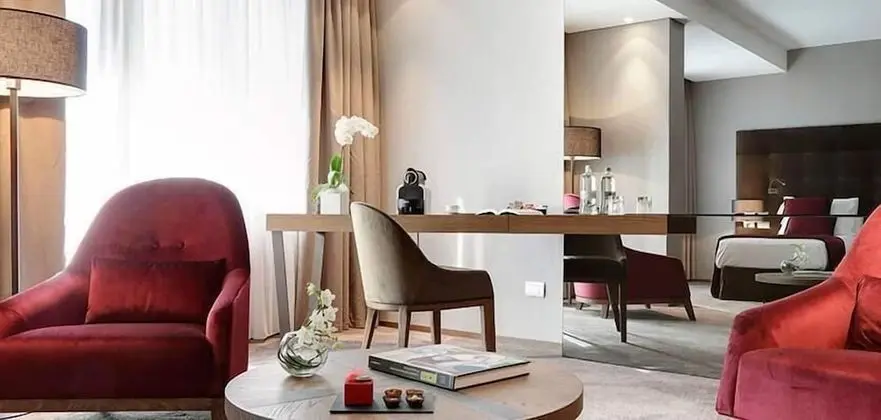Grand Premium Room