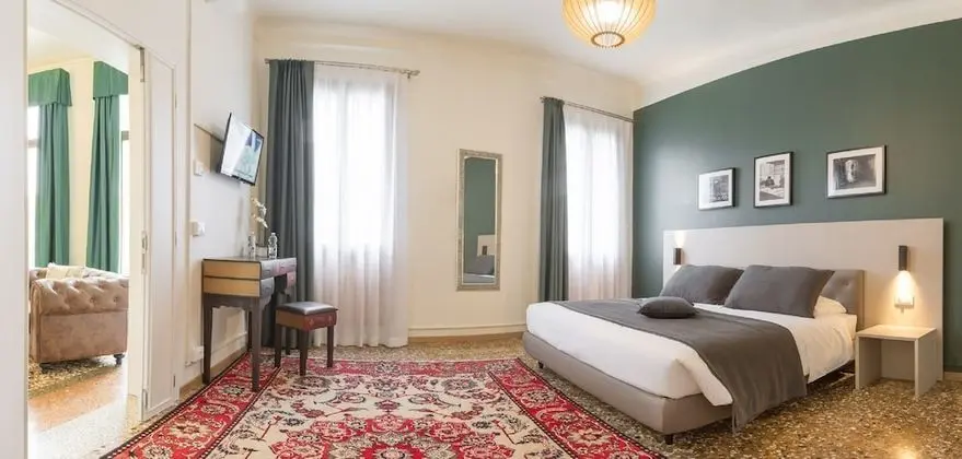 Deluxe Oda, 1 Yatak Odası, Kanal Manzaralı