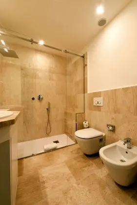 Classic Tek Büyük veya İki Ayrı Yataklı Oda, Bahçe Manzaralı