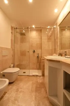 Superior Tek Büyük veya İki Ayrı Yataklı Oda, Balkon