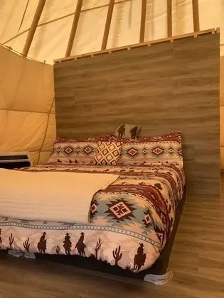 Glamping Tipi