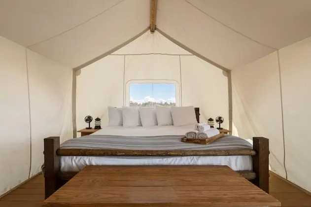 Suite Tent - Private Bath