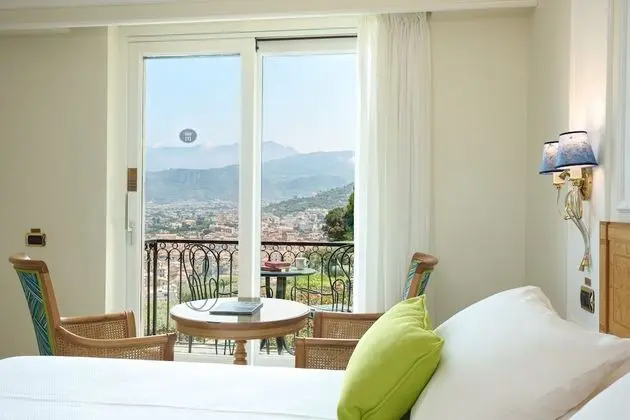 Premier Tek Büyük veya İki Ayrı Yataklı Oda, Balkon, Deniz Manzaralı
