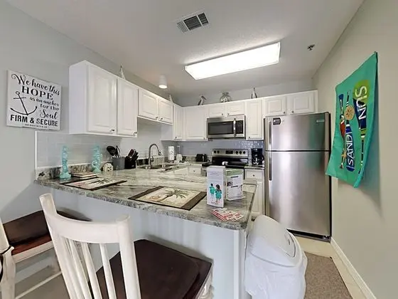 Daire, Birden Çok Yatak, Balkon, Havuz Manzaralı (#306 West)