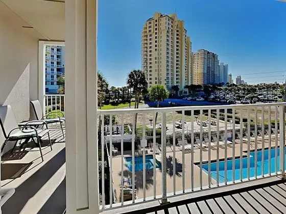Daire, Birden Çok Yatak, Balkon, Havuz Manzaralı (#306 West)
