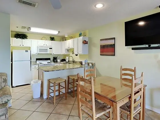 Daire, Birden Çok Yatak, Balkon, Okyanus Manzaralı (#407 West)