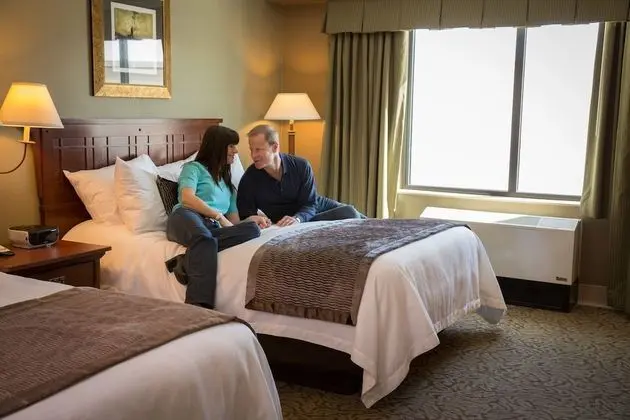 Standard Oda, 2 Büyük (Queen) Boy Yatak, Sigara İçilebilir