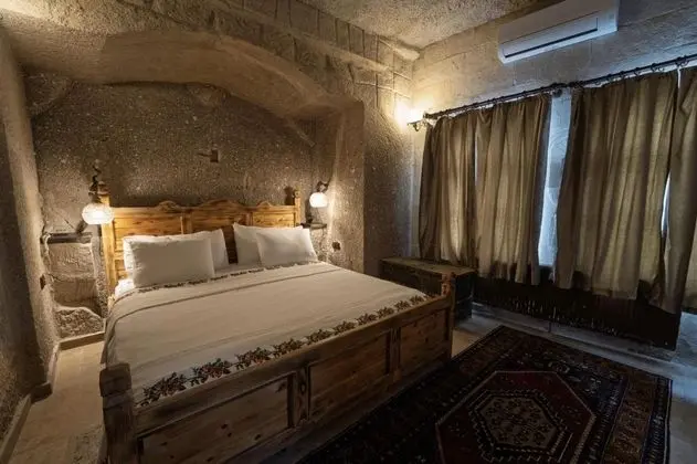 Arch Stone Room,    , Balkonlu