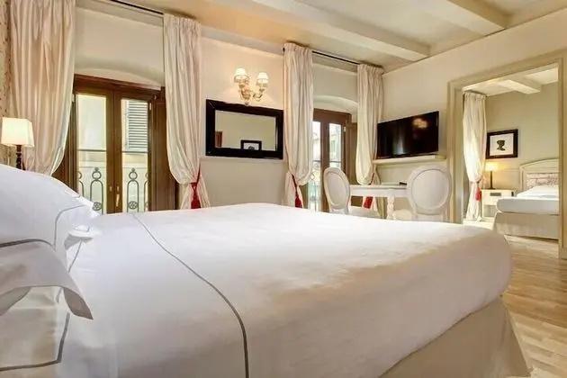 Deluxe Tek Büyük veya İki Ayrı Yataklı Oda, Şehir Manzaralı