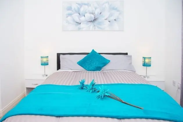 Exclusive Apart Daire, Banyolu/Duşlu (Spacious)