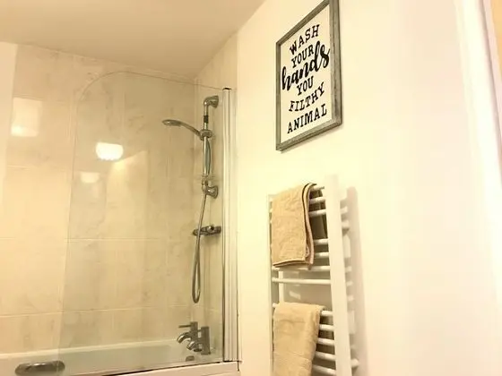 Apart Daire, Özel Banyo (Top Floor - LA 61 )