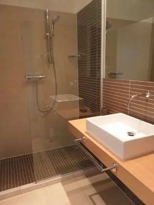 Classic Tek Büyük Yataklı Oda