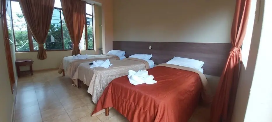 Üç Kişilik Oda