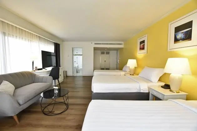 Junior Süit, Şehir Manzaralı