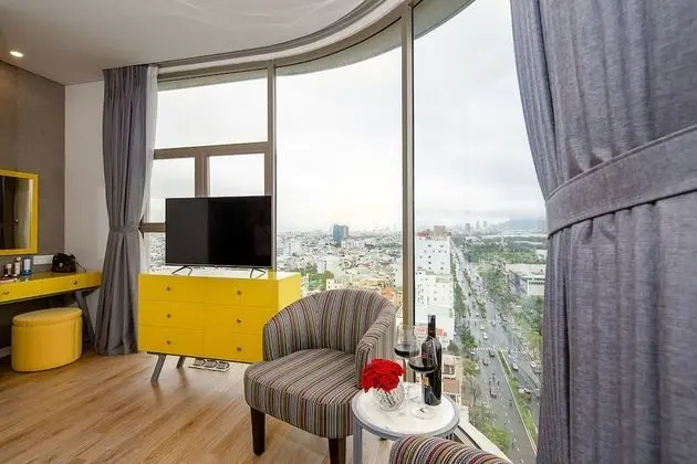 Grand Süit, Şehir Manzaralı