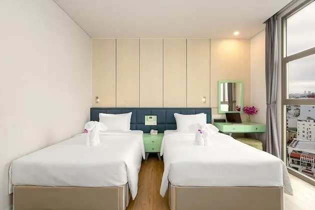 Junior Süit, 2 Tek Kişilik Yatak, Şehir Manzaralı