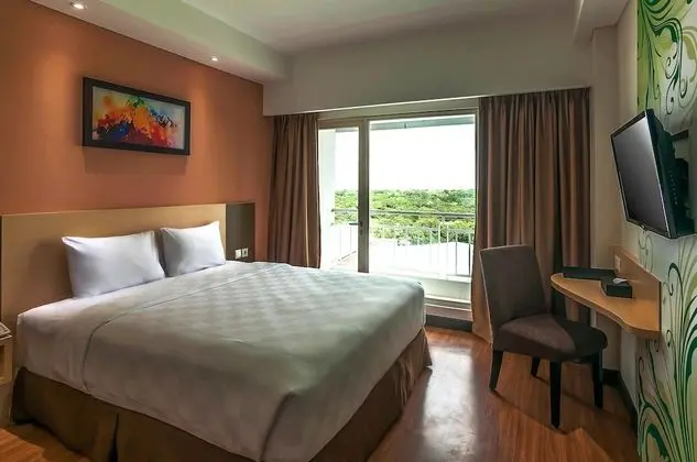 Superior King - Room Only