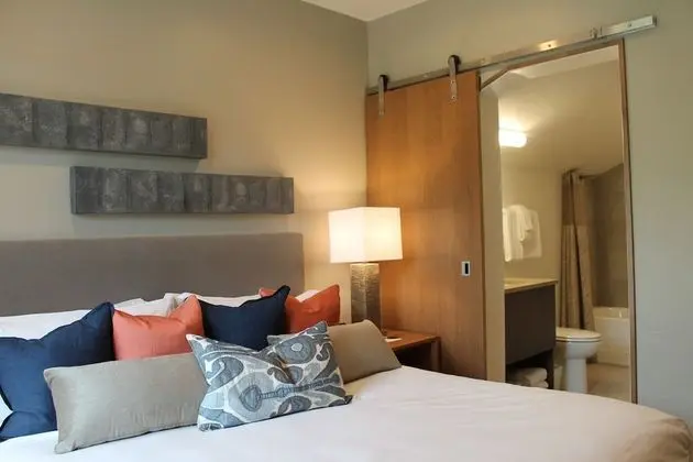 Grand Süit, Küçük Mutfak (Suite)