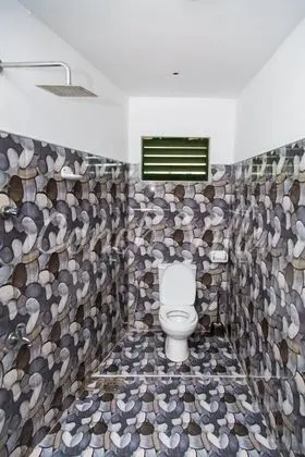 Deluxe Tek Büyük Yataklı Oda, 1 En Büyük (King) Boy Yatak, Sigara İçilmez, Bahçe Manzaralı