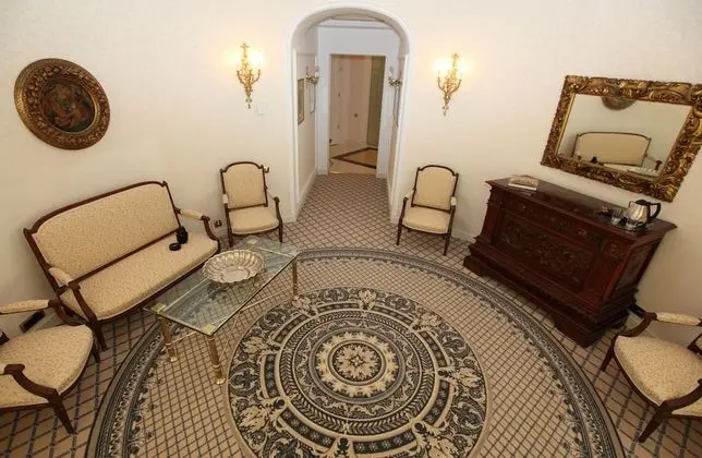 Senior Suite Double