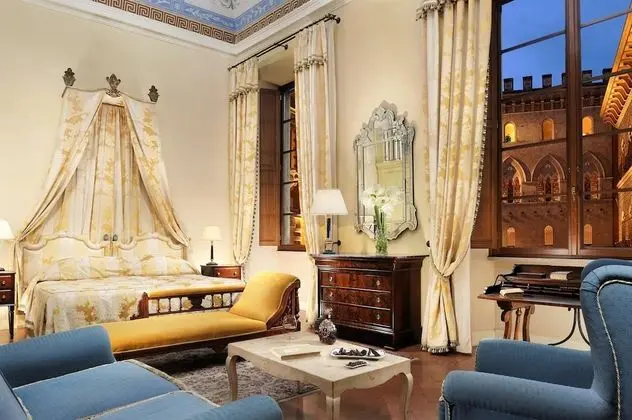 Heritage Suite (Suite Temptation)