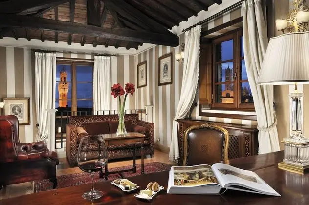 Panoramic Suite (Suite Temptation)