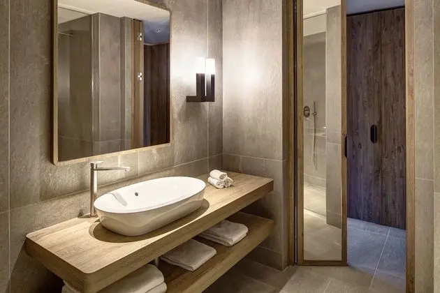 Comfort Tek Büyük veya İki Ayrı Yataklı Oda