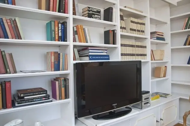 Junior Süit, Sigara İçilmez