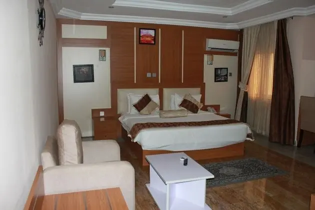 Deluxe Tek Büyük Yataklı Oda (Superior)