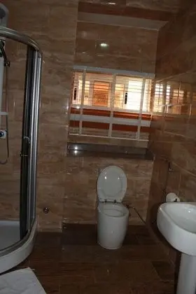 Deluxe Tek Büyük Yataklı Oda (Superior)
