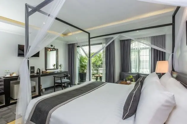Deluxe Süit, Balkon