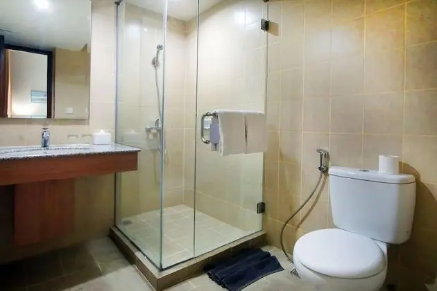 Deluxe Suite Twin Bed